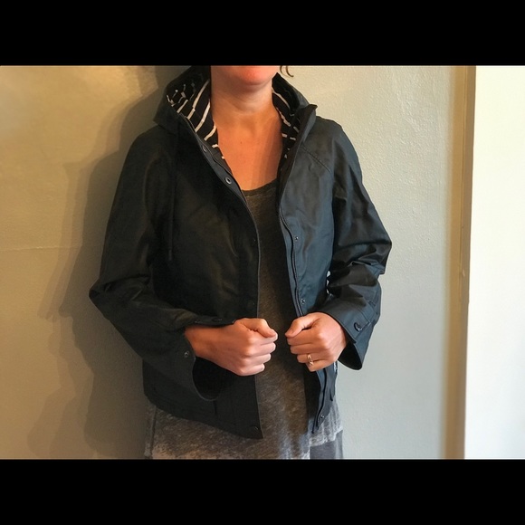 Women’s rain coat - Picture 3 of 3